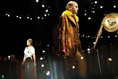 Look 5